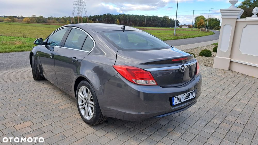 Opel Insignia 1.8 Active - 11