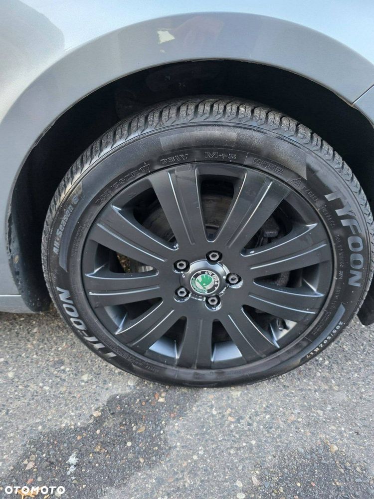 Skoda Superb 1.8 TSI DSG Elegance - 35