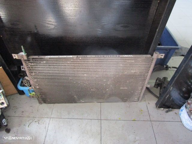 Radiador AC 817567 157H19710BA FORD MONDEO 2004 2.0TDCI USADO - 2