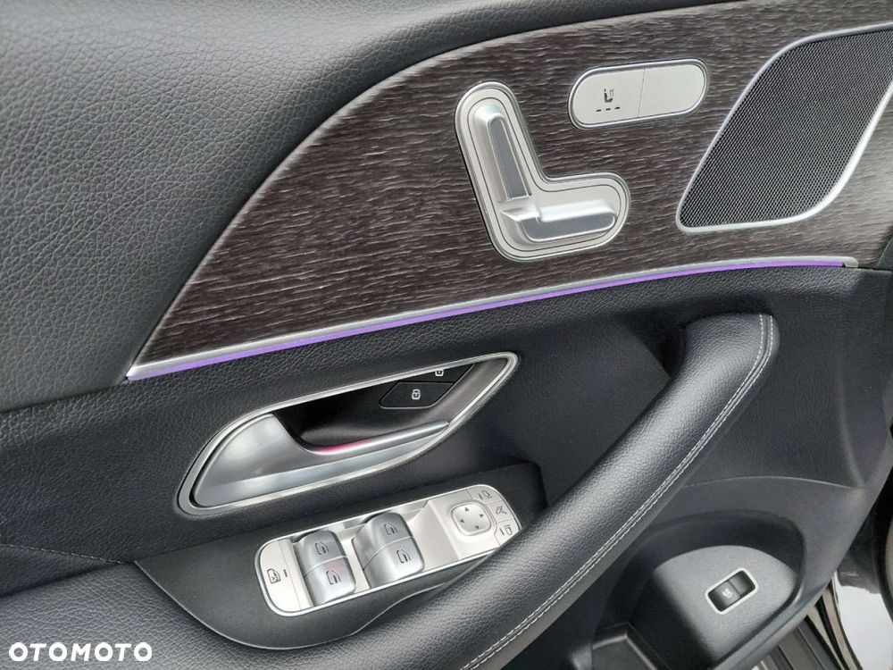 Mercedes-Benz GLE - 13