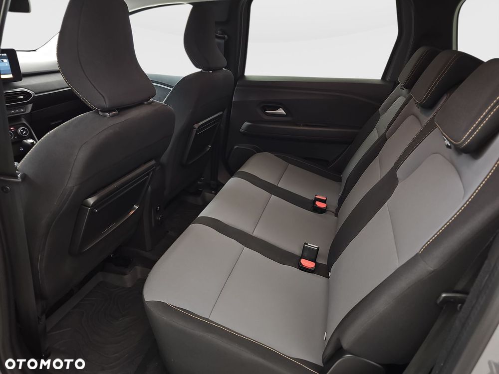 Dacia Jogger 1.6 Full Hybrid 140 Extreme+ MMT 7os - 26