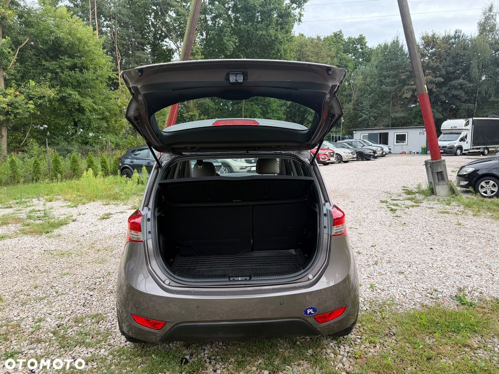 Hyundai ix20 1.6 Comfort - 18