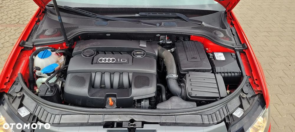 Audi A3 Sportback 1.6 Attraction - 30