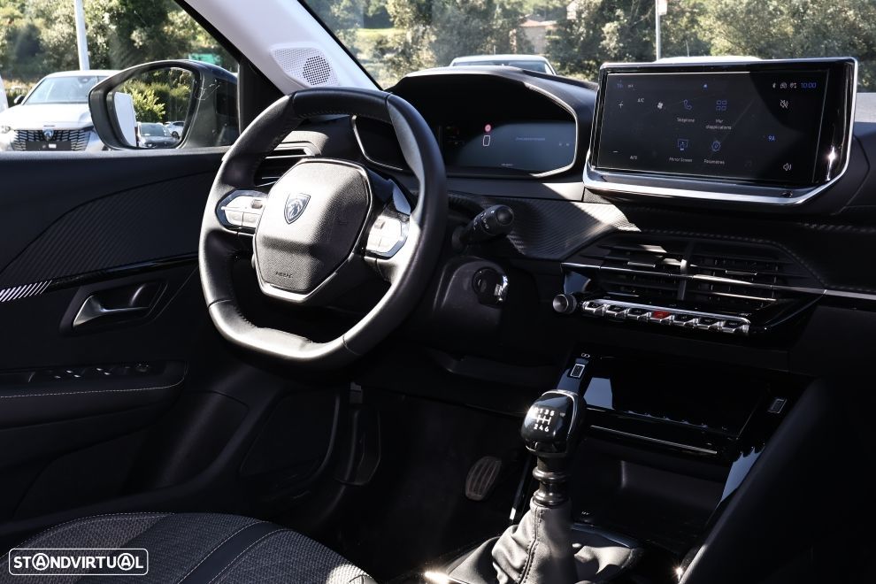 Peugeot 208 1.2 PureTech Allure - 11