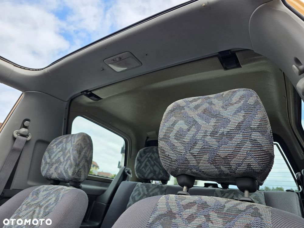 Suzuki Grand Vitara - 32