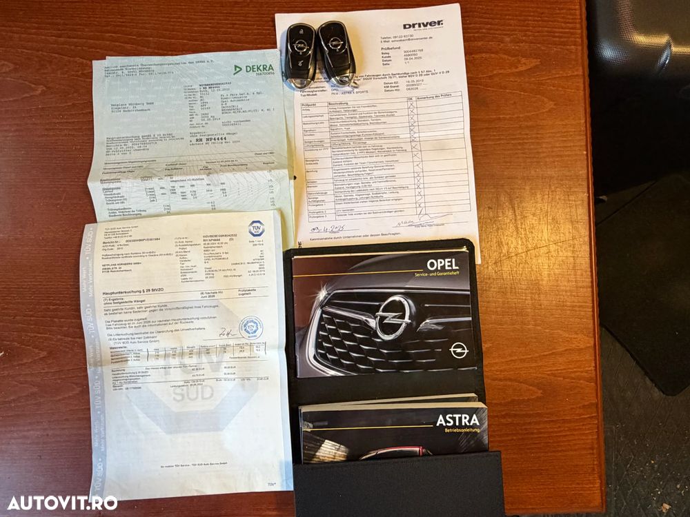 Opel Astra 1.6 D Start/Stop Automatik Ultimate - 29