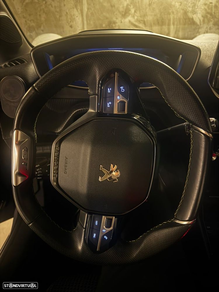 Peugeot 208 1.2 PureTech GT - 6