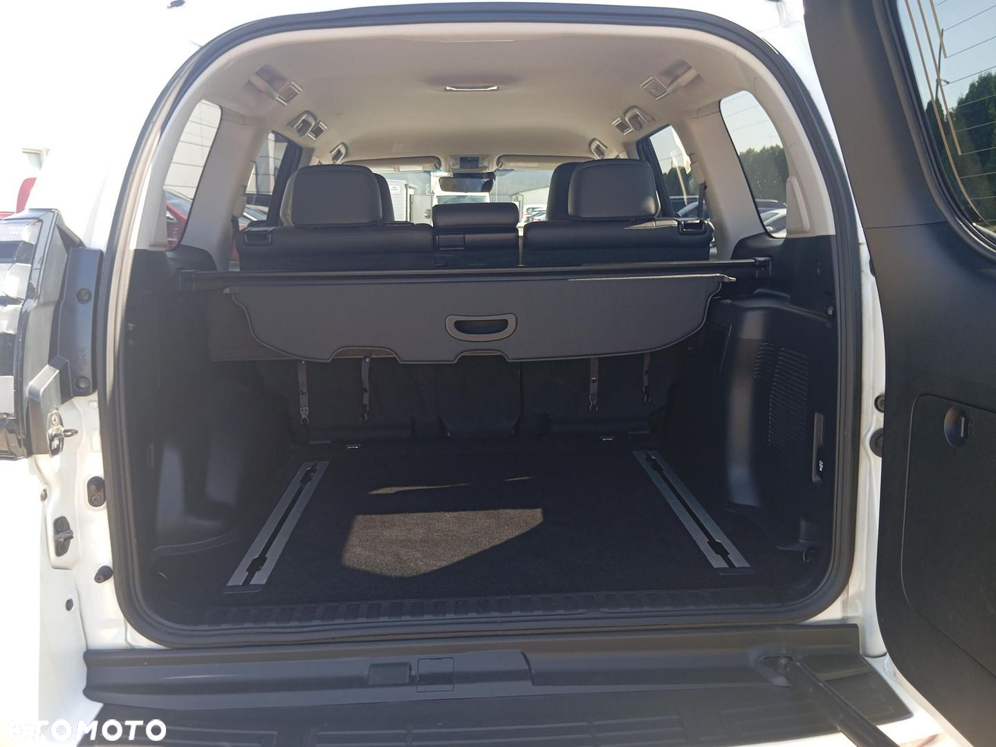 Toyota Land Cruiser LC 2.8 D-4D Executive - 18