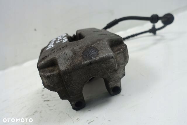 BMW F10 F11 2.0 D PRZEDNI ZACISK HAMULCOWY prawy - 2