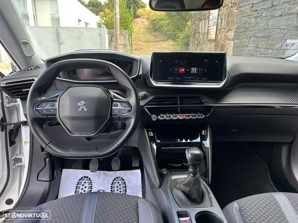 Peugeot 2008 1.2 PureTech Allure - 13