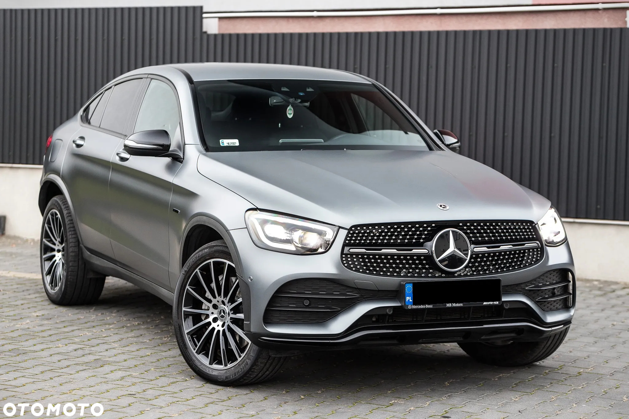 Mercedes-Benz GLC 350 d 4Matic 9G-TRONIC AMG Line - 6