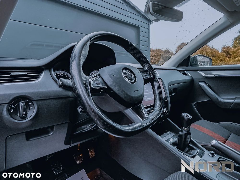Skoda Octavia 2.0 TDI 4x4 Style - 10