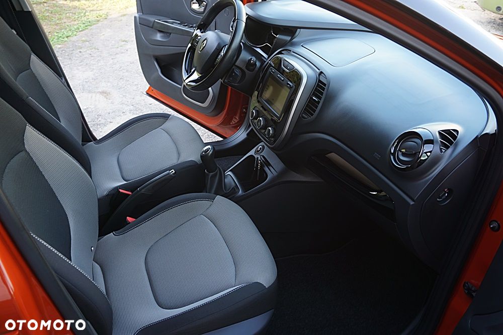 Renault Captur - 21