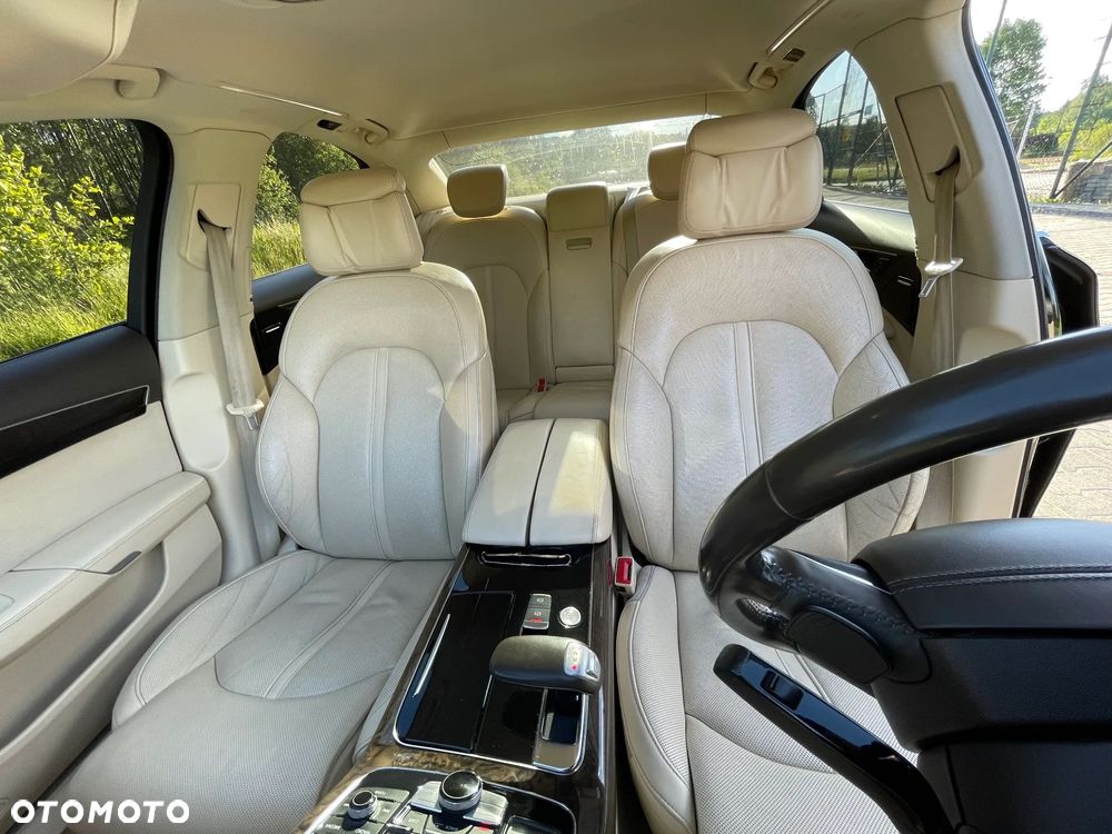 Audi A8 4.2 TDI Quattro - 25
