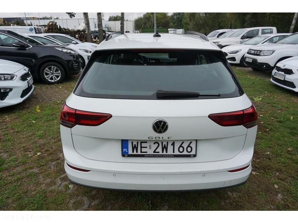 Volkswagen Golf - 4