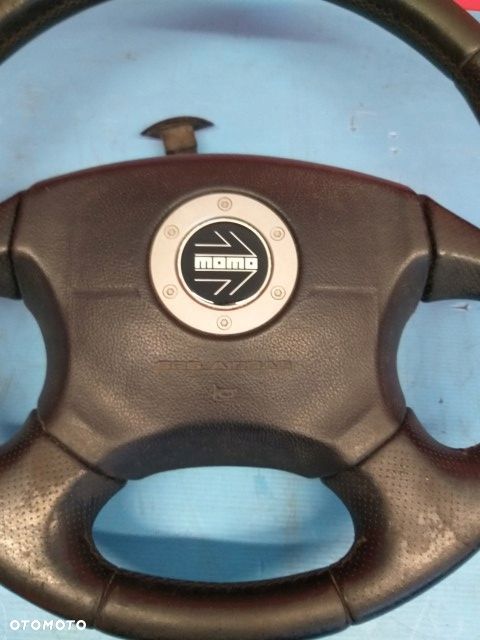 Subaru Impreza Kierownica Momo - 4