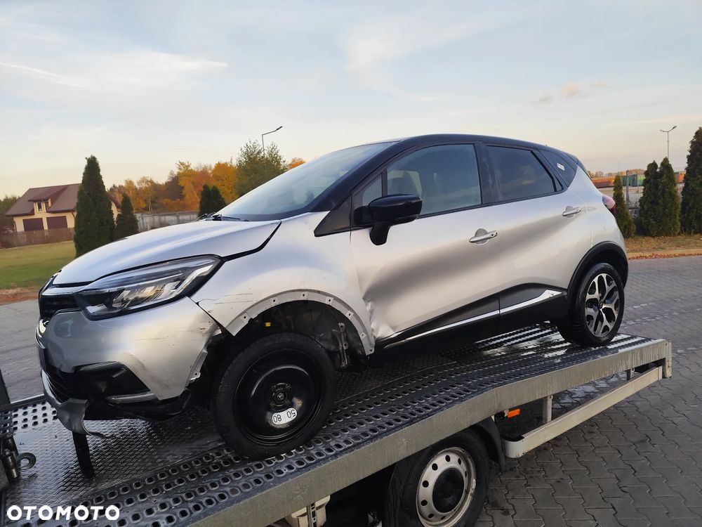 Renault Captur TCe 130 GPF BOSE EDITION - 9