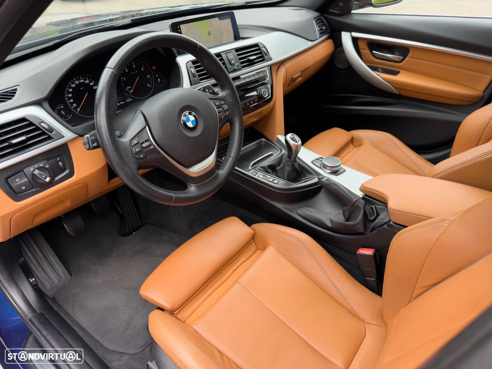 BMW 320 d Line Luxury - 7