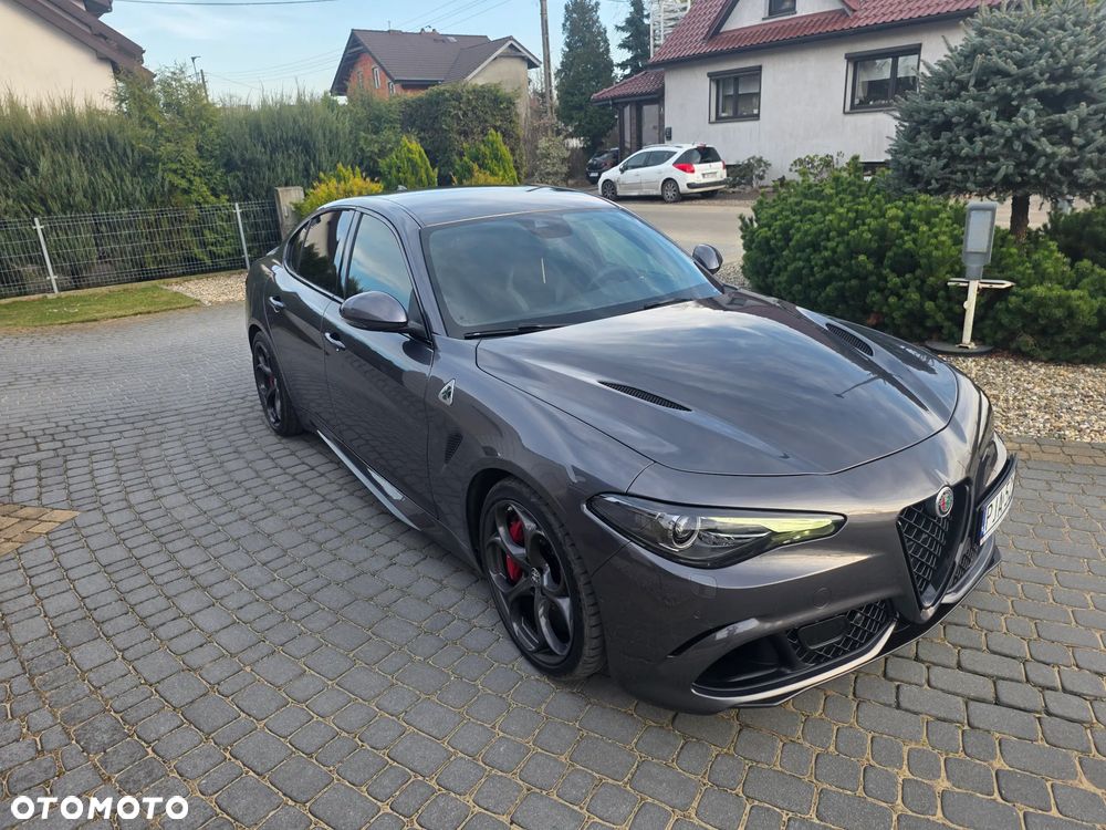 Alfa Romeo Giulia 2.9 V6 Bi-Turbo AT8 Quadrifoglio - 7