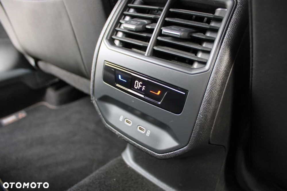 Cupra Formentor - 30