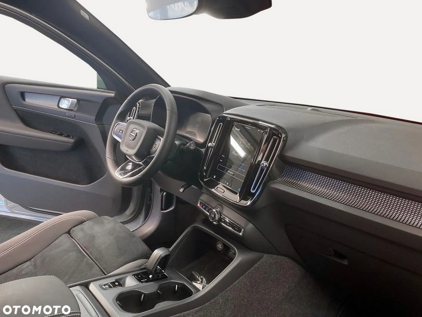 Volvo XC 40 B3 B DKG Core - 7