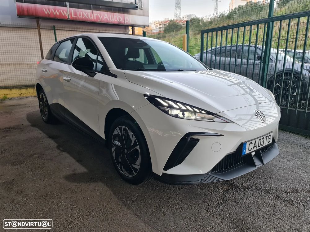 MG MG4 4 Standard - 11