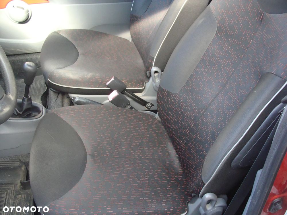 Peugeot 107 70 Urban Style - 8