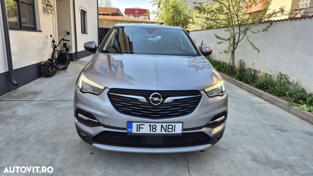 Opel Grandland X 1.2 Turbo START/STOP Innovation - 2