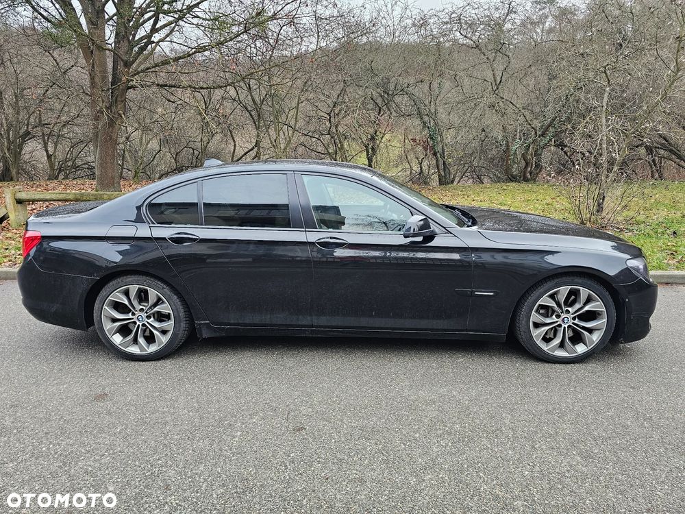 BMW Seria 7 730d - 8