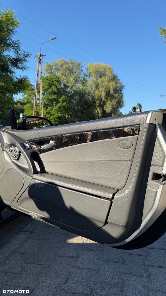 Mercedes-Benz SL 500 - 23
