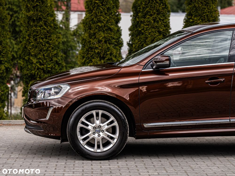 Volvo XC 60 D4 Momentum - 10