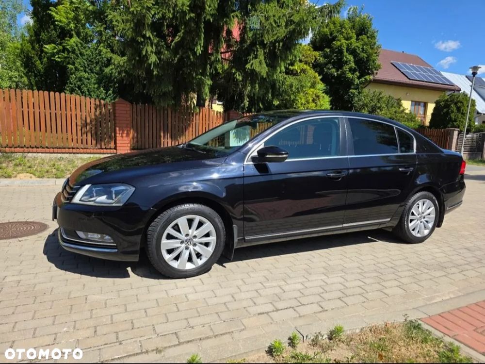 Volkswagen Passat 2.0 TDI Comfortline - 18