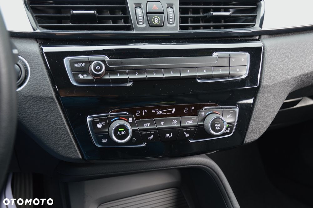 BMW X1 - 32