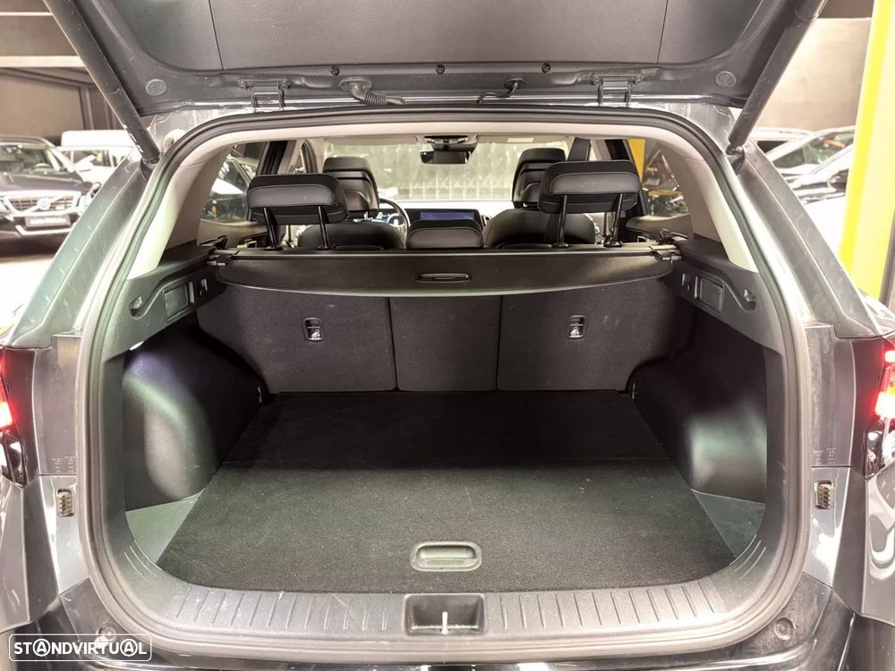 Kia Sportage 1.6 T-GDi PHEV Tech+SRF - 29