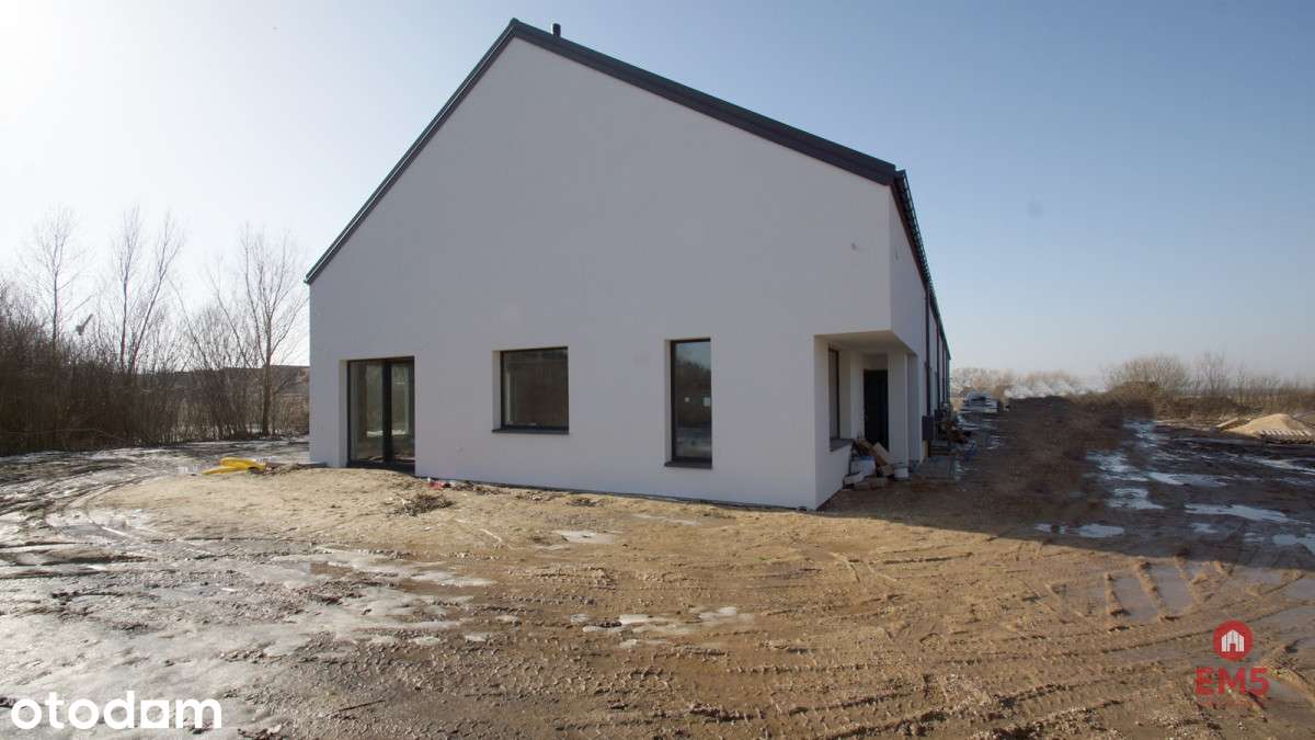 Szeregówka skrajna z działką 750m2