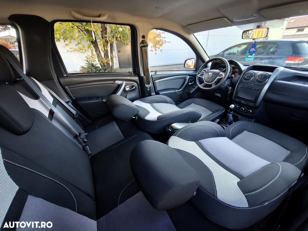 Dacia Duster TCe 125 4x2 Prestige - 2