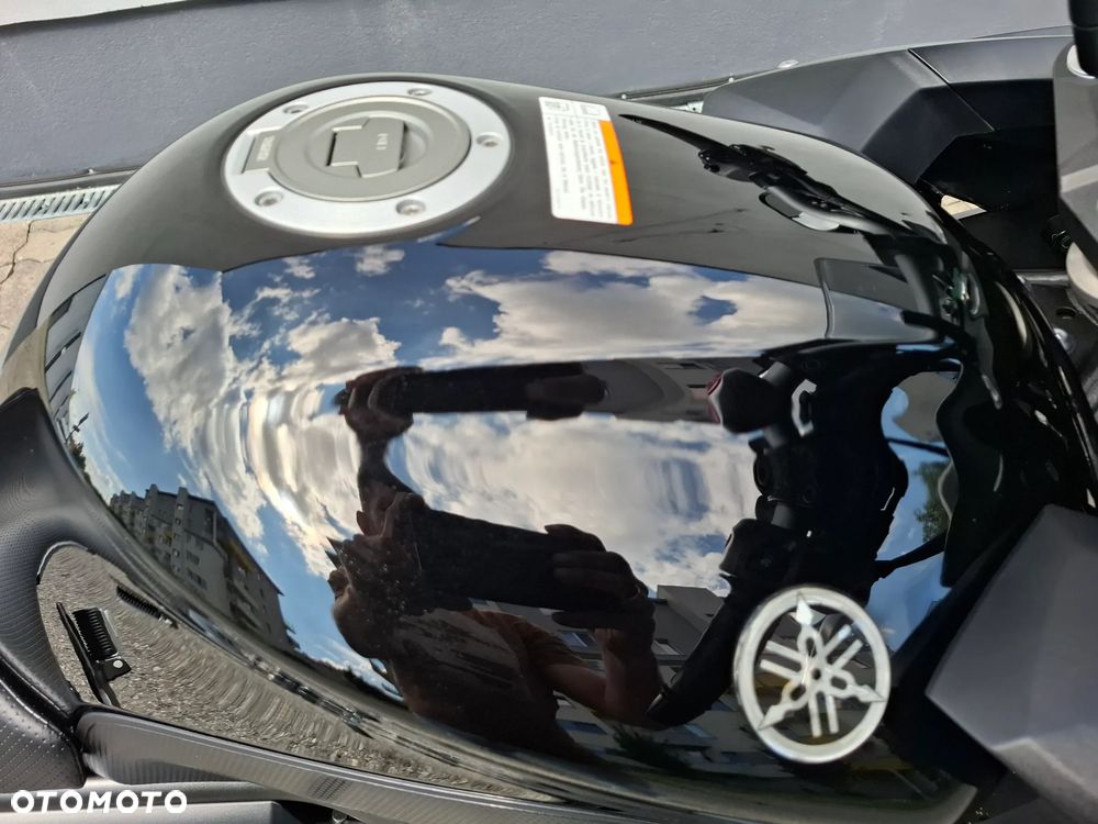 Yamaha XJ - 25