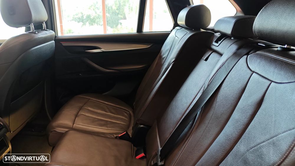 BMW X5 25 d sDrive Pack M - 34