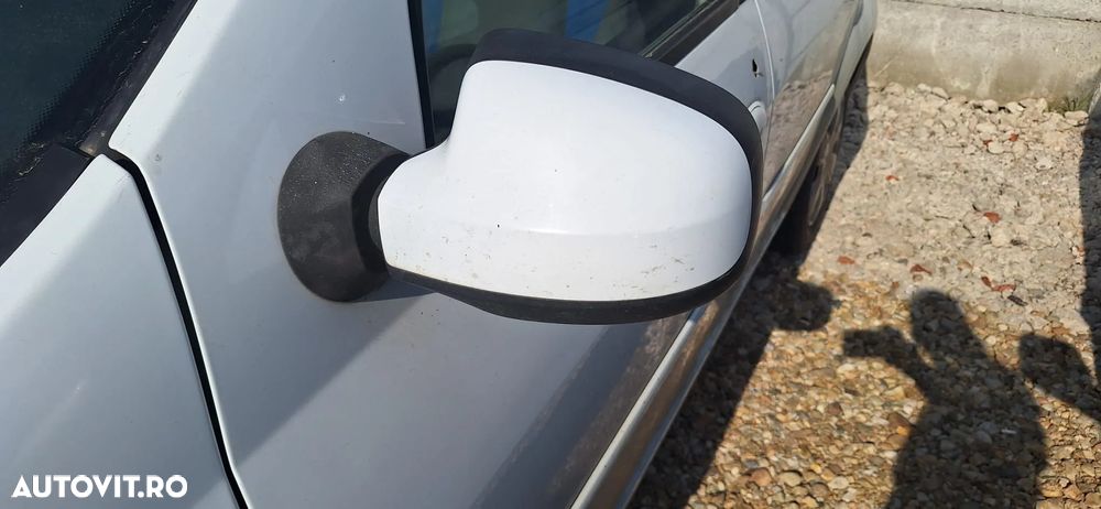 OGLINDA DACIA LOGAN/SANDERO 2008-2012