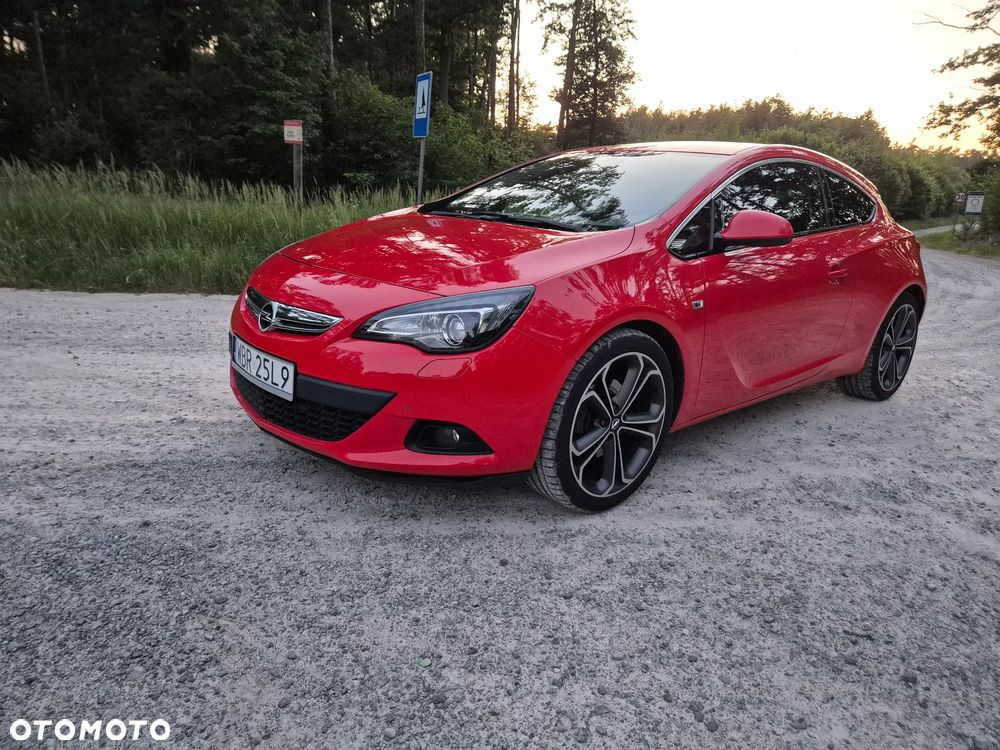 Opel Astra 1.6 T Cosmo - 9