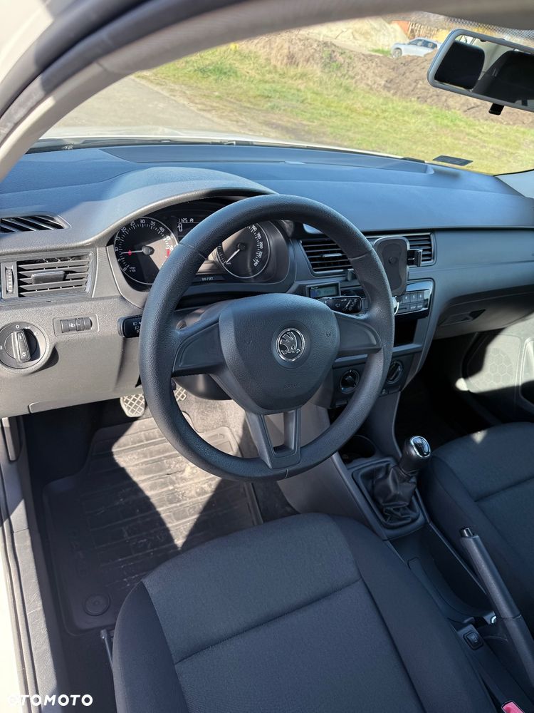 Skoda RAPID 1.6 TDI DPF Active - 7