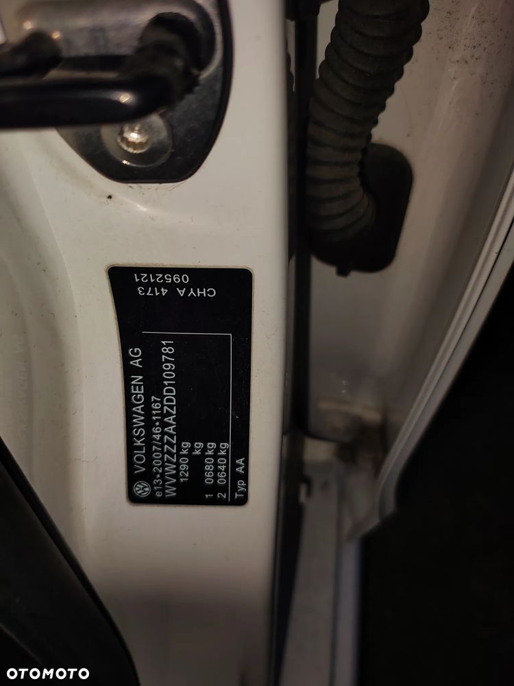 Volkswagen up! - 18