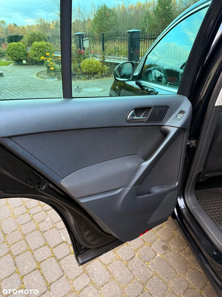 Volkswagen Tiguan 2.0 TDI 4Mot Sport&Style - 9