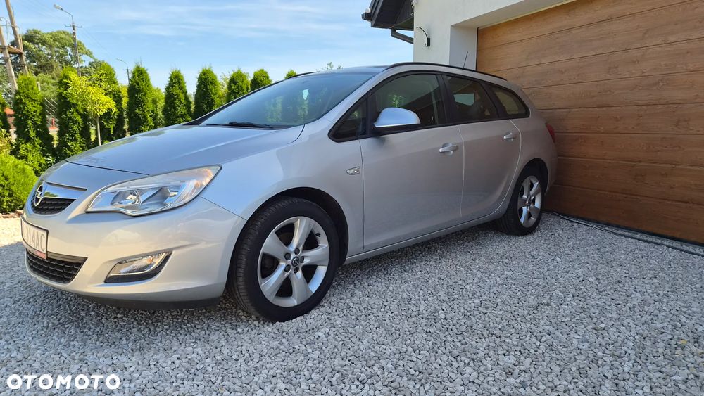 Opel Astra 1.6 ENERGY - 10