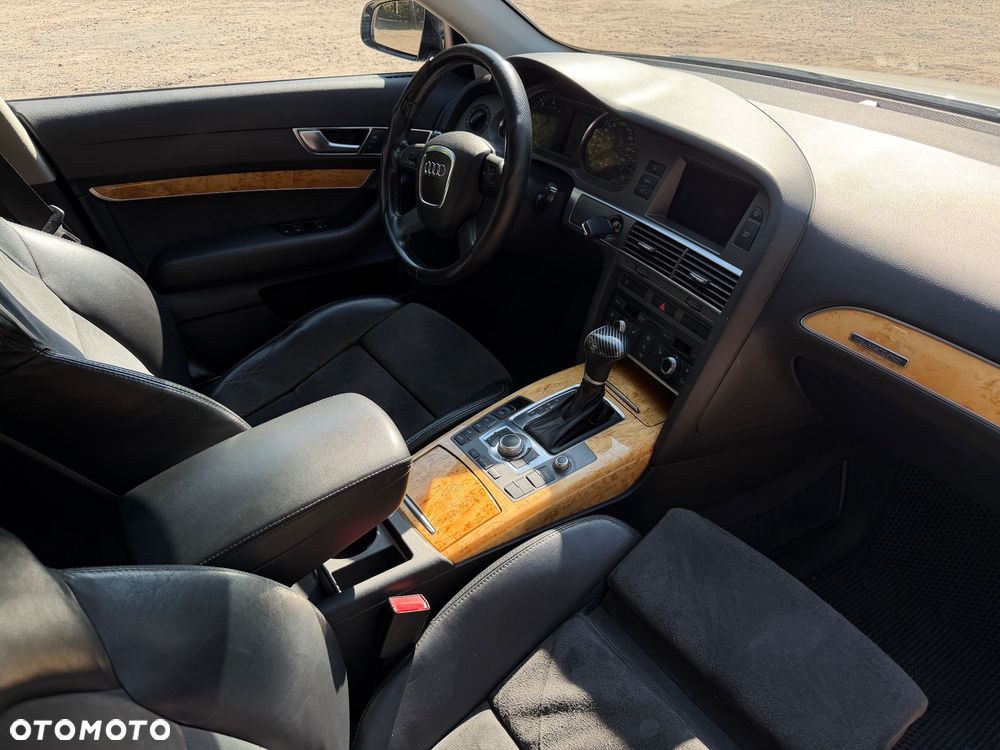 Audi A6 Avant - 14