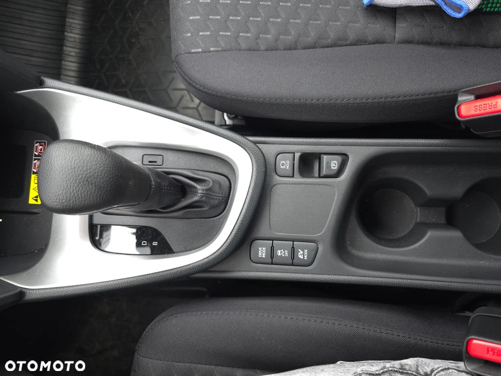 Toyota Yaris Cross Hybrid 1.5 Comfort - 20