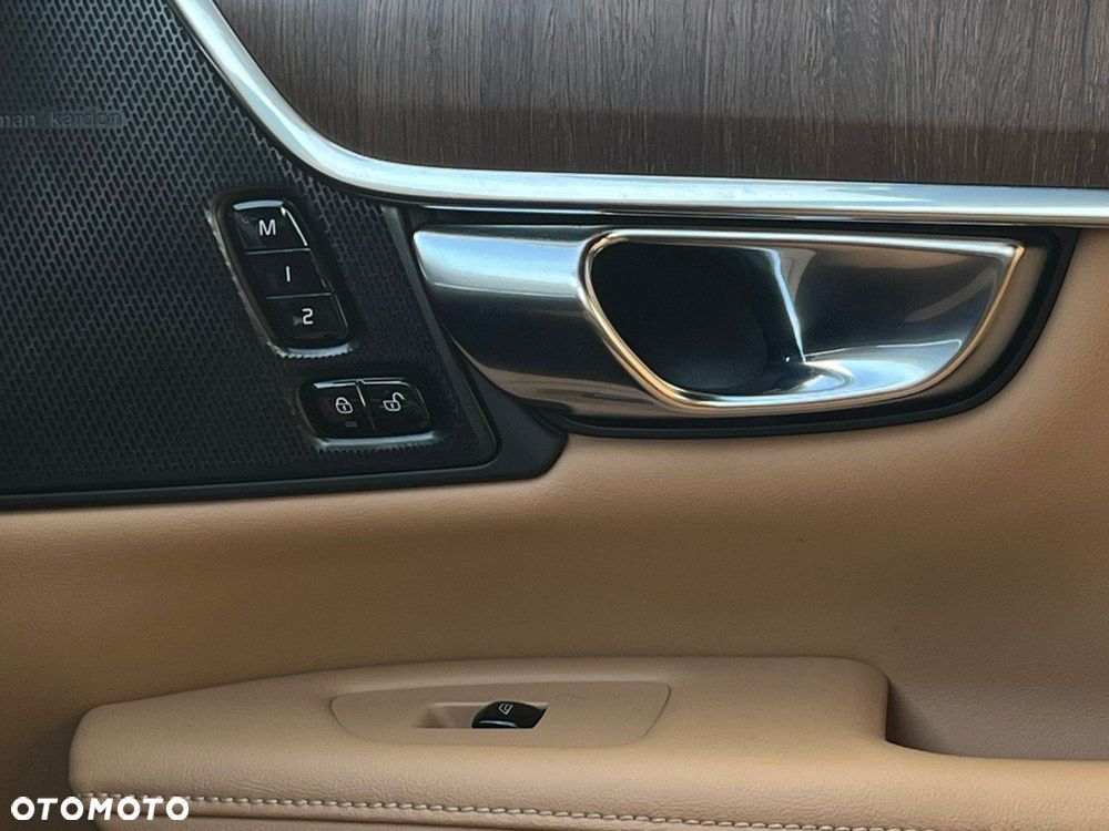 Volvo V90 - 34