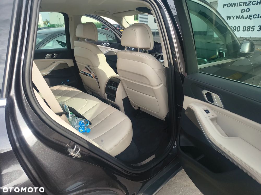 BMW X5 xDrive25d - 24