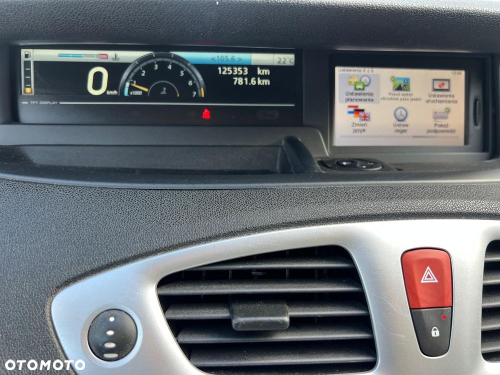 Renault Scenic - 30