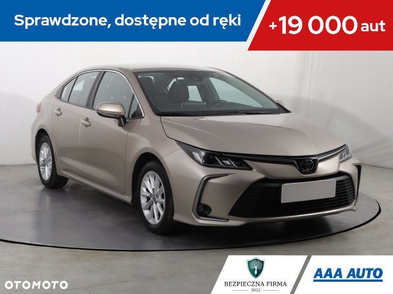 Toyota Corolla - 2